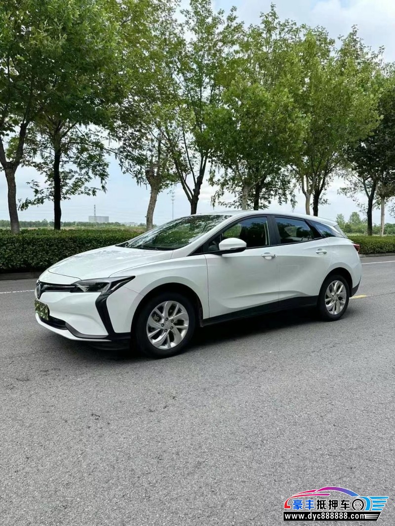 24年别克微蓝轿车抵押车出售