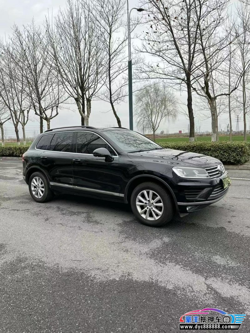 17年大众途锐SUV抵押车出售