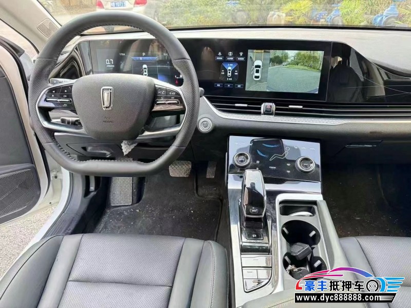 23年奔腾B70轿车抵押车出售