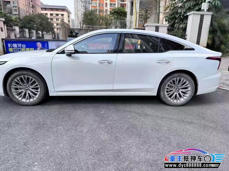 23年奔腾B70轿车抵押车出售