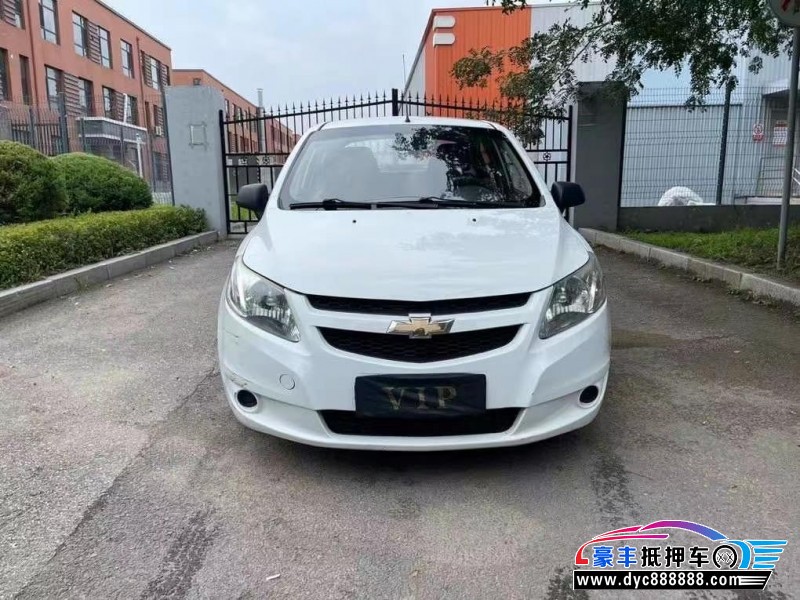 14年雪佛兰赛欧轿车抵押车出售