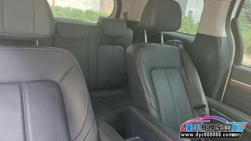 22年传祺M8轿车抵押车出售