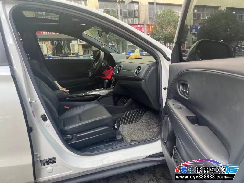 22年本田XRV轿车抵押车出售