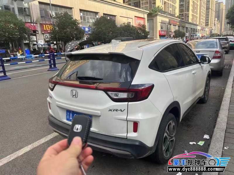 22年本田XRV轿车抵押车出售