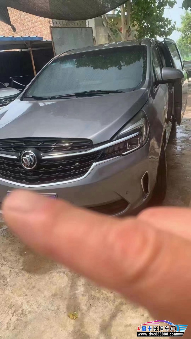 20年别克GL8轿车抵押车出售