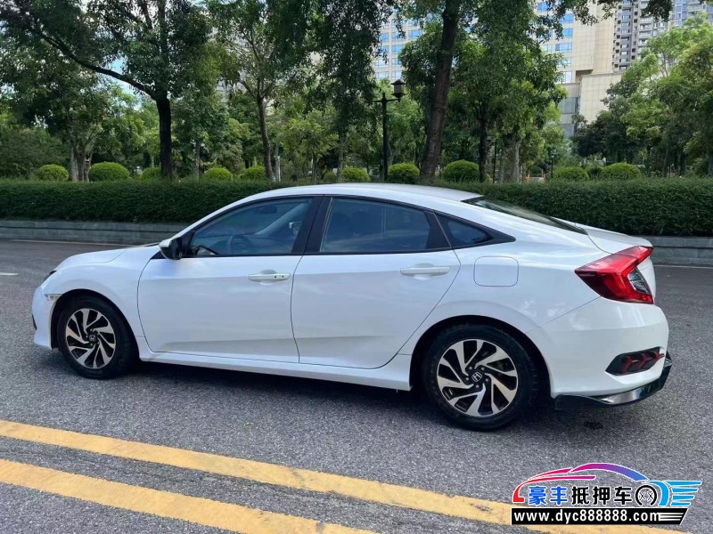 18年本田思域轿车抵押车出售