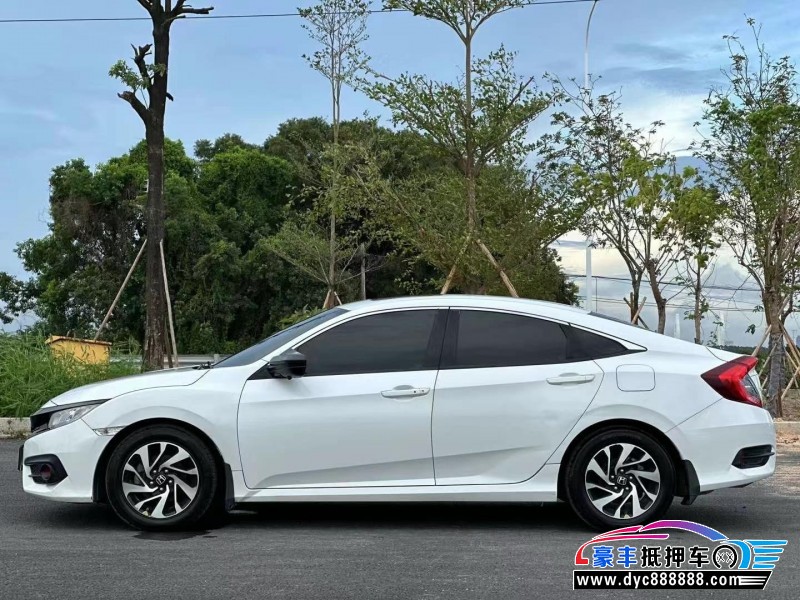 18年本田思域轿车抵押车出售