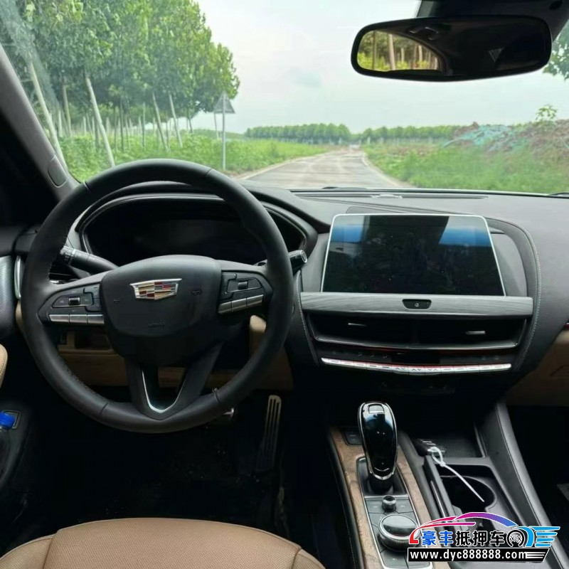 24年凯迪拉克CT5轿车抵押车出售