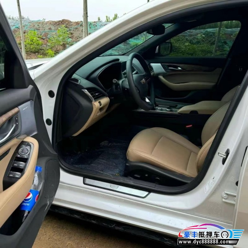 24年凯迪拉克CT5轿车抵押车出售