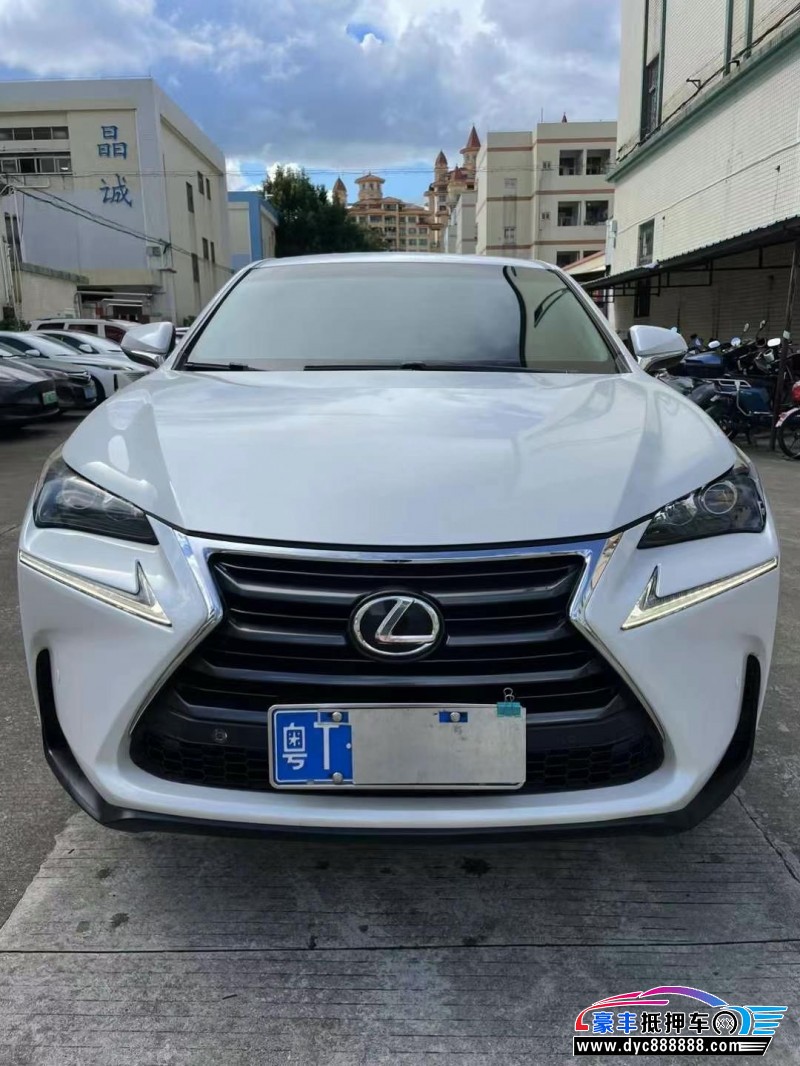 15年雷克萨斯NX轿车抵押车出售