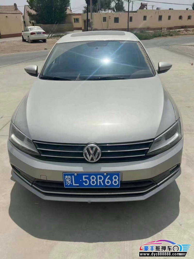 16年大众速腾轿车抵押车出售