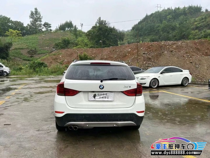 15年宝马X1轿车抵押车出售