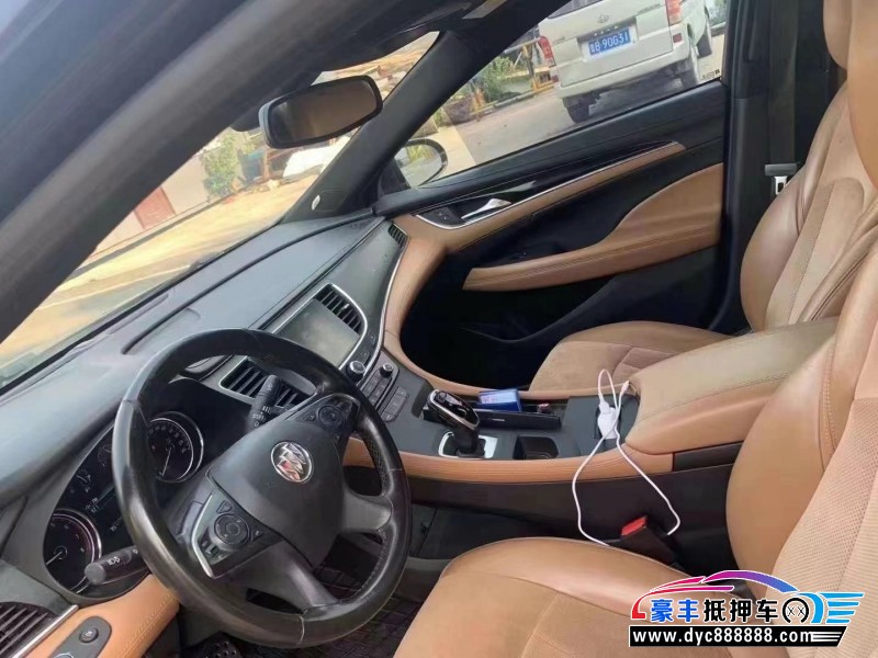 16年别克君威轿车抵押车出售