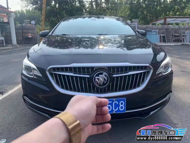 16年别克君威轿车抵押车出售