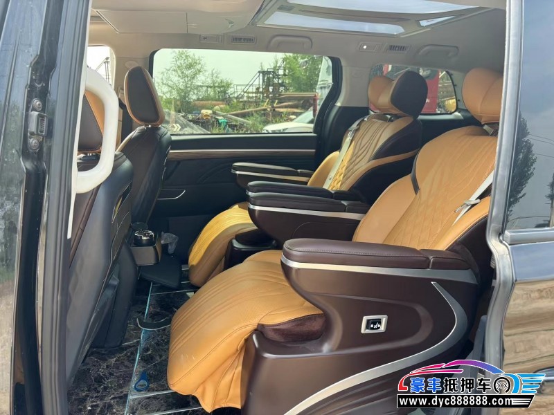 21年传祺M8轿车抵押车出售