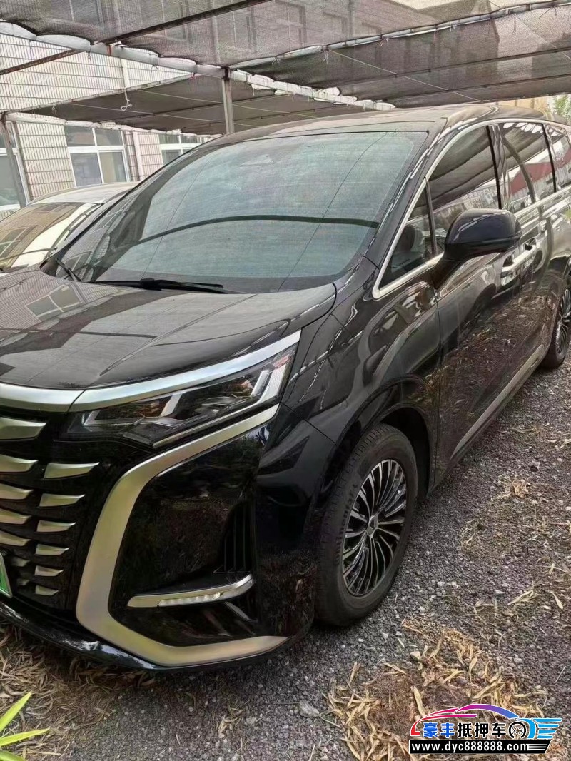 23年腾势D9轿车抵押车出售