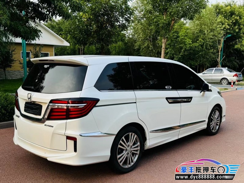 18年本田艾力绅轿车抵押车出售