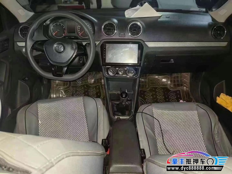 17年大众捷达轿车抵押车出售