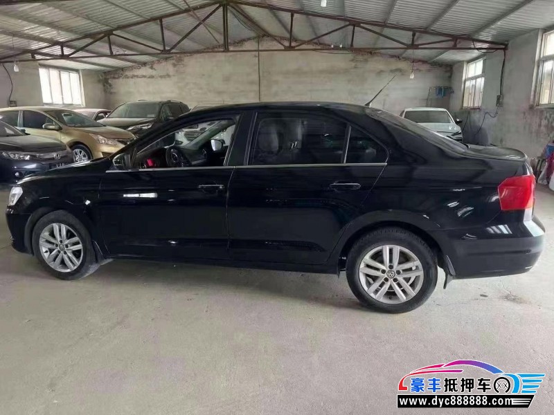 17年大众捷达轿车抵押车出售