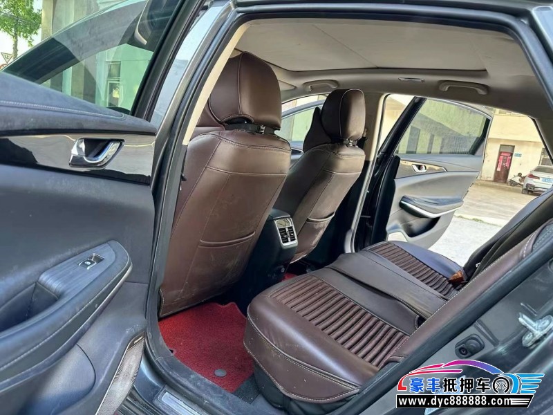 21年长安锐程CC轿车抵押车出售