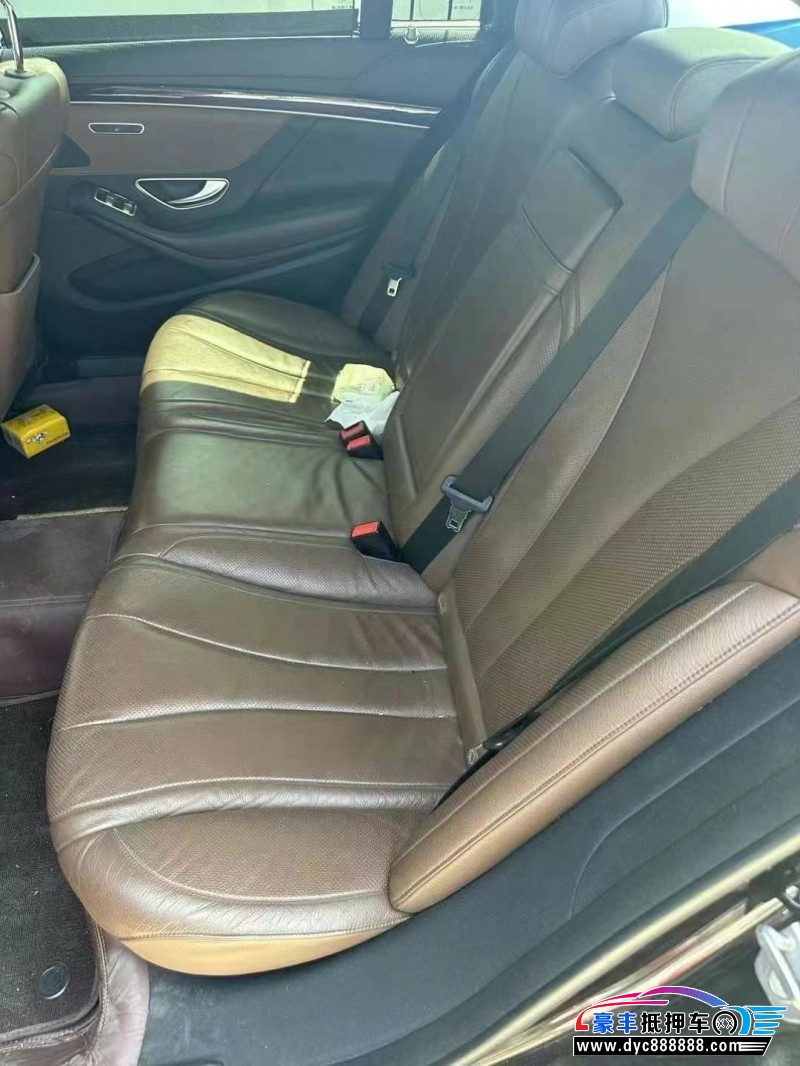 18年奔驰S轿车抵押车出售