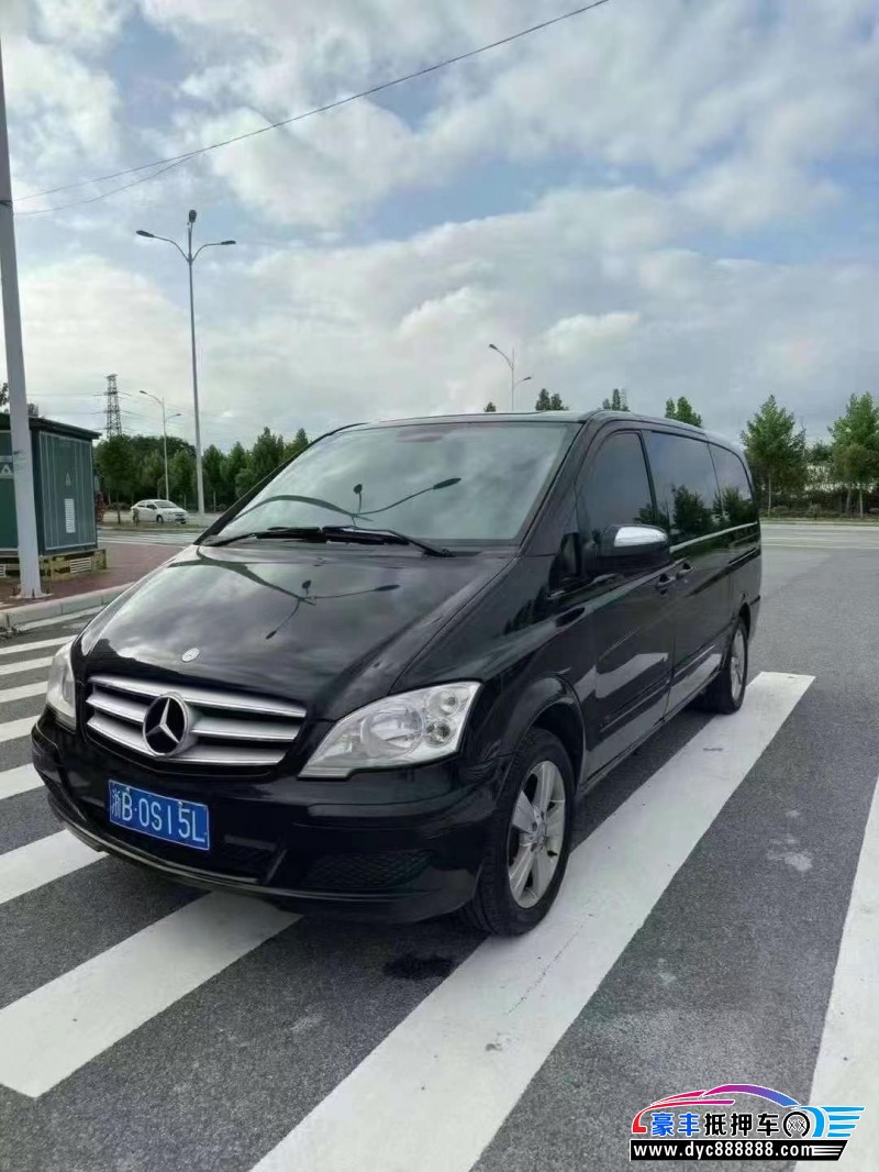 14年奔驰唯雅诺MPV抵押车出售