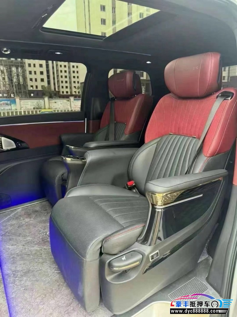 23年传祺M8轿车抵押车出售