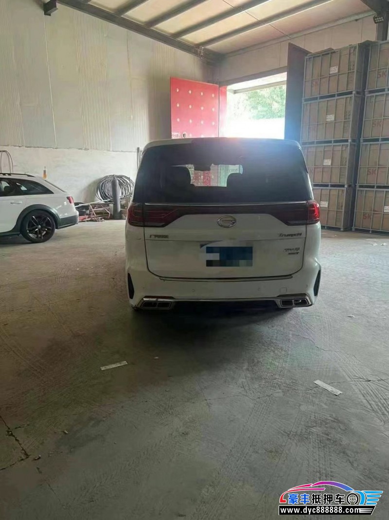 20年传祺M8轿车抵押车出售