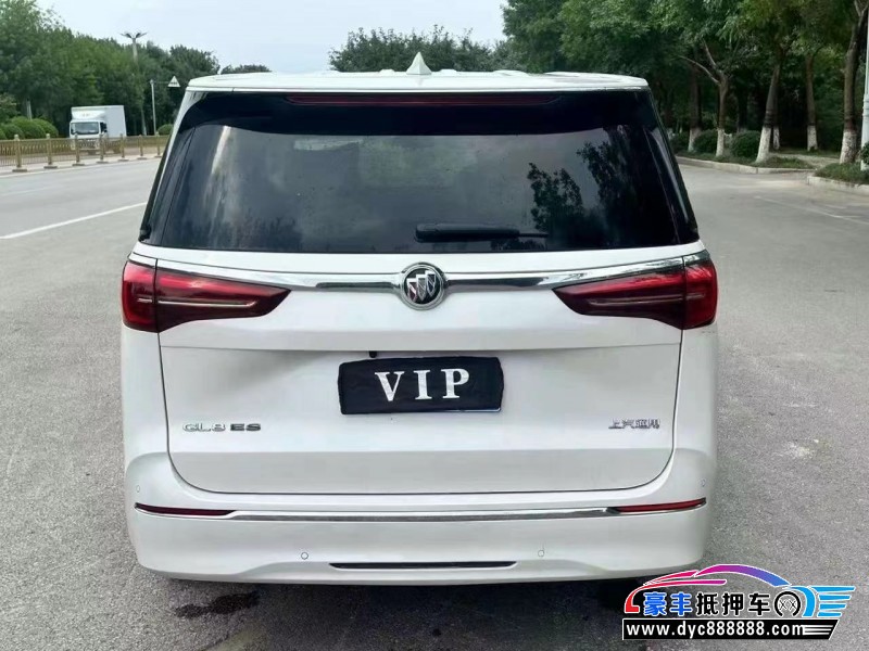 23年别克GL8轿车抵押车出售
