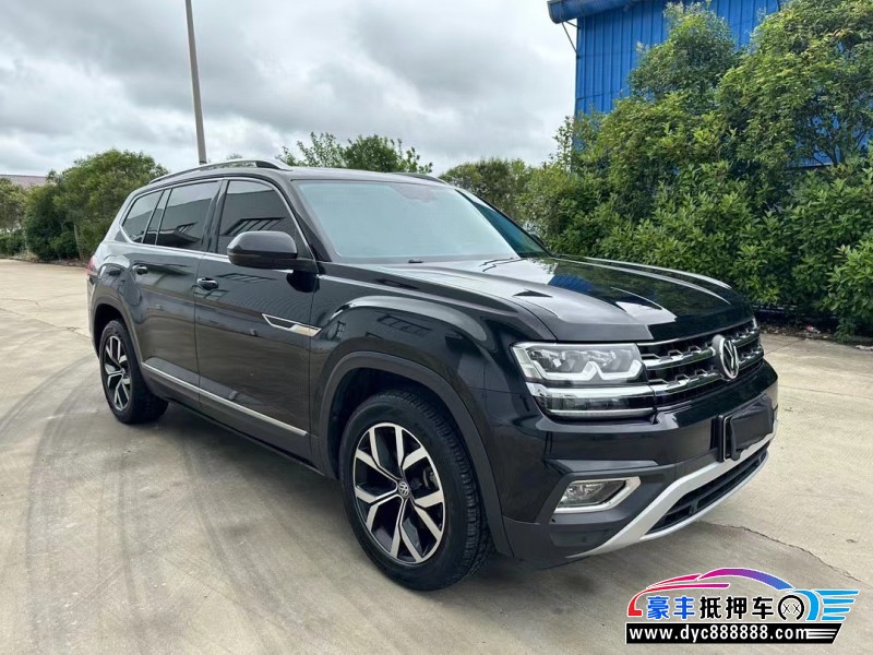 20年大众途昂轿车抵押车出售