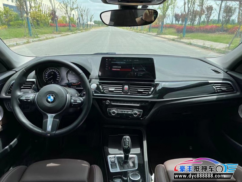 23年宝马1系轿车抵押车出售