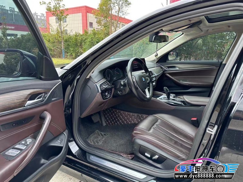 19年宝马5系轿车抵押车出售