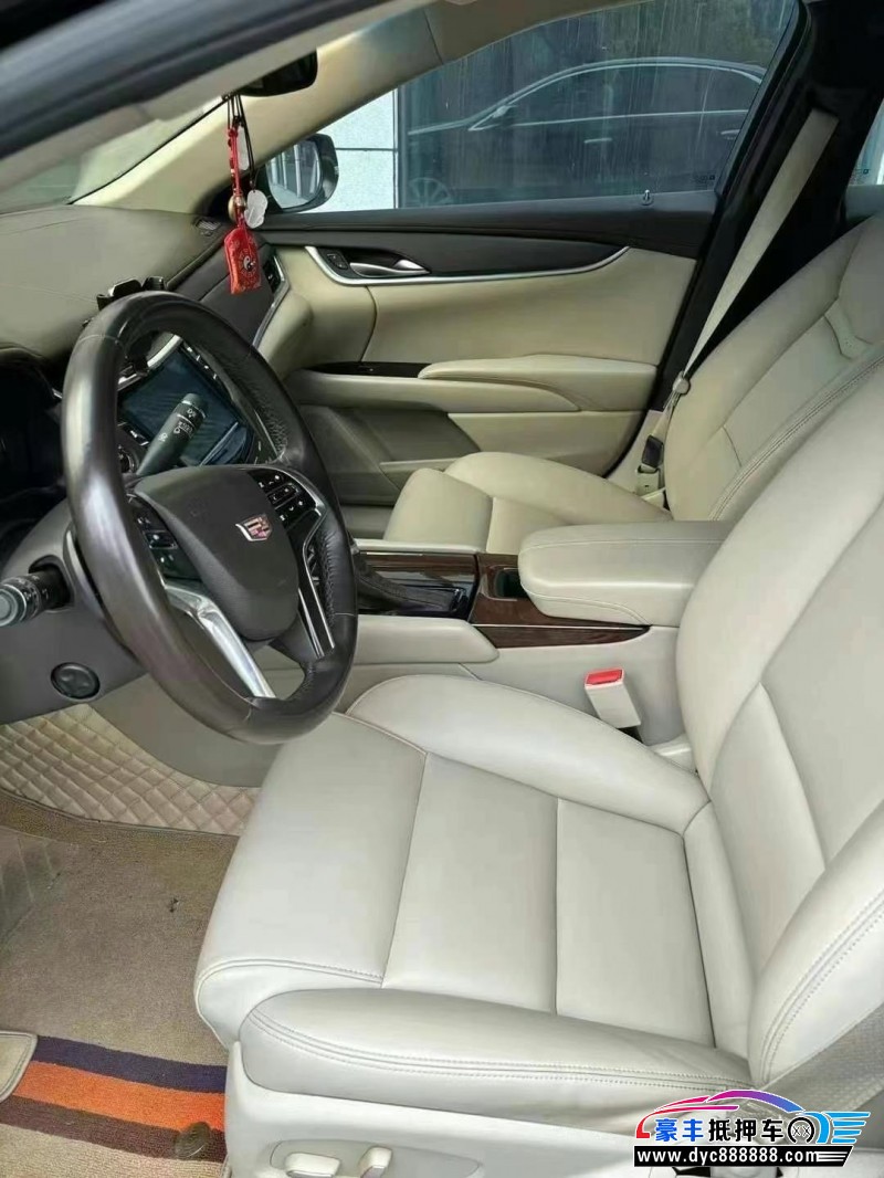 17年凯迪拉克XTS轿车抵押车出售