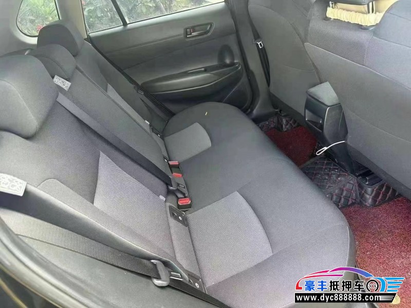 23年丰田锋兰达轿车抵押车出售