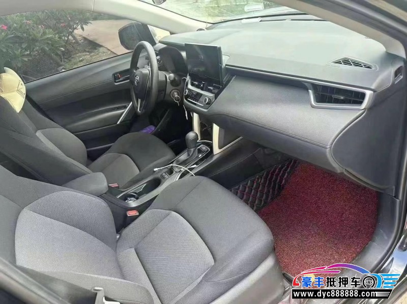 23年丰田锋兰达轿车抵押车出售