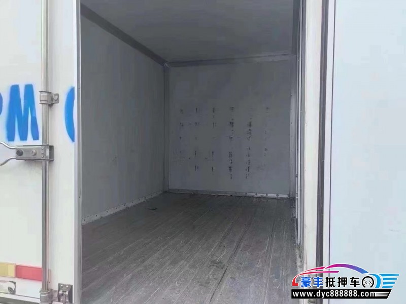 21年东风小康C35轿车抵押车出售