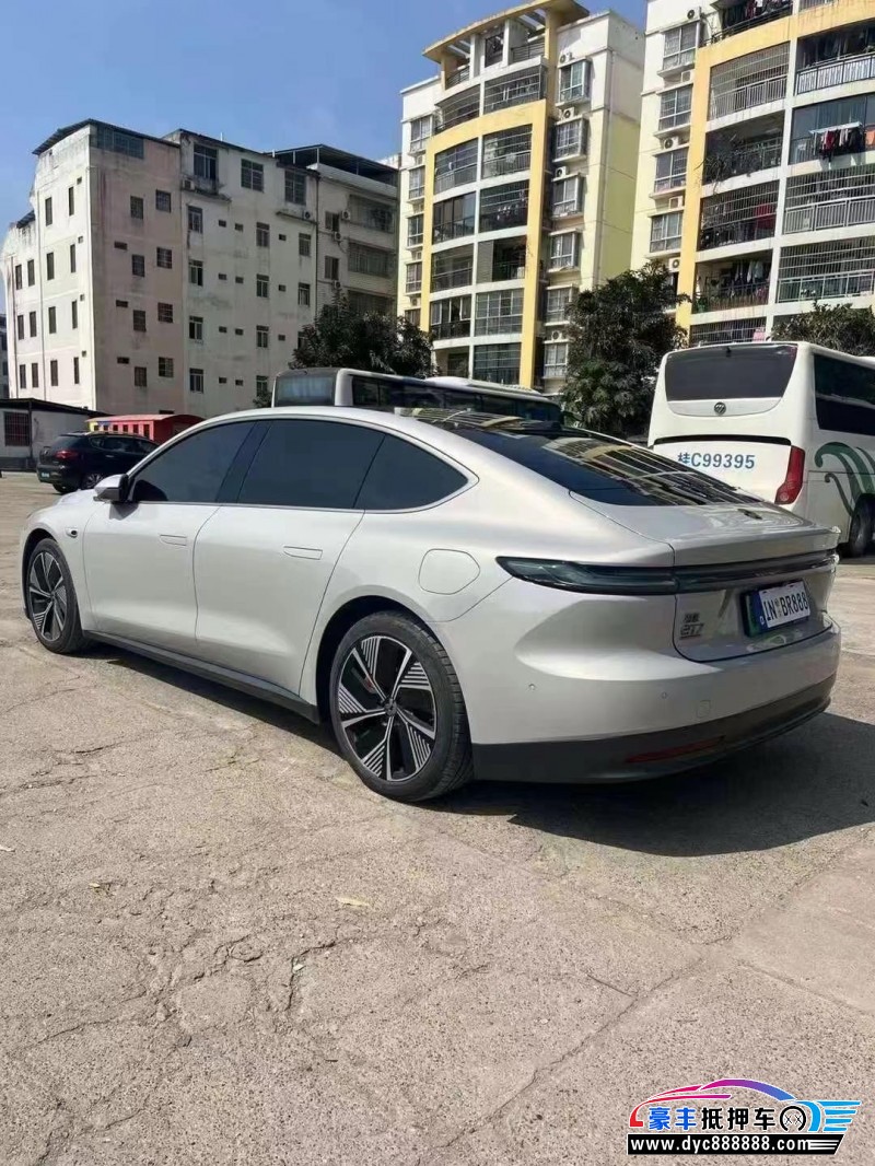 22年蔚来ET7轿车抵押车出售