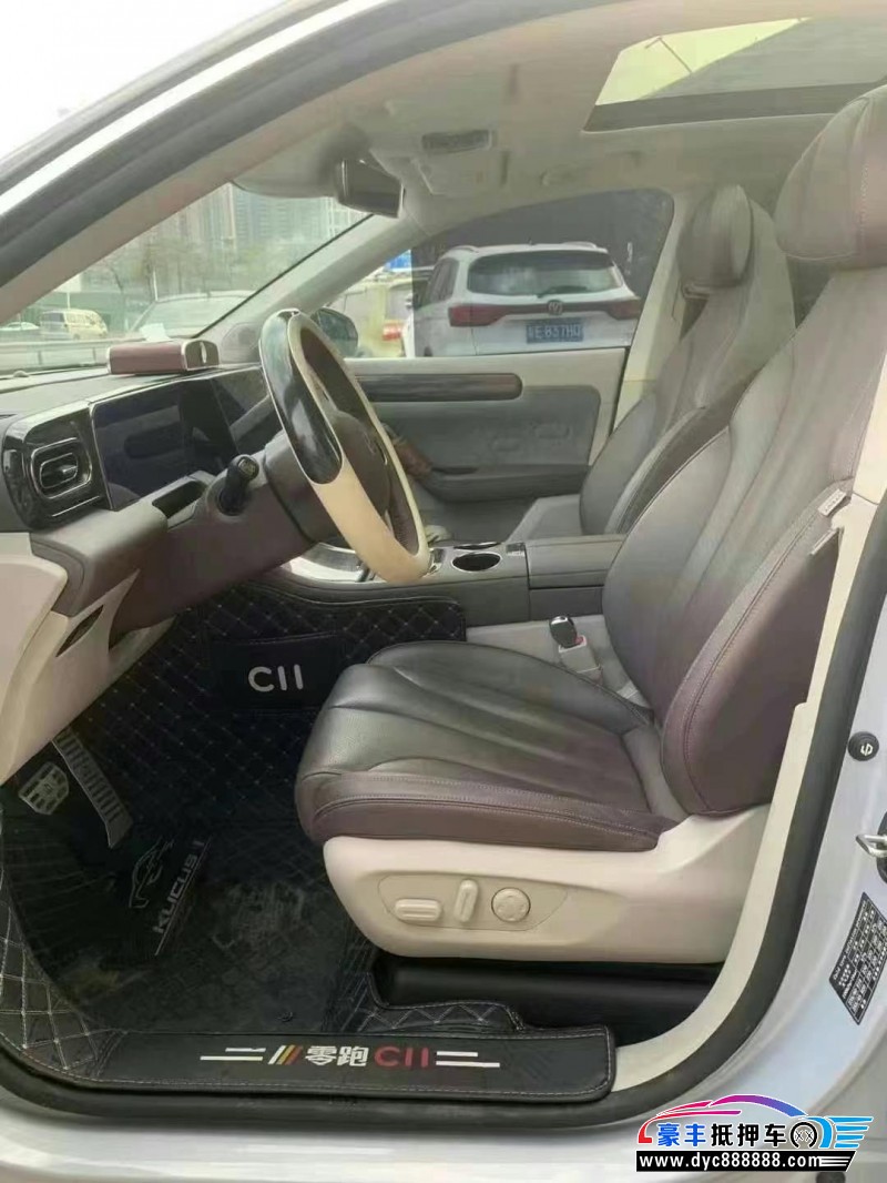 22年零跑C11轿车抵押车出售