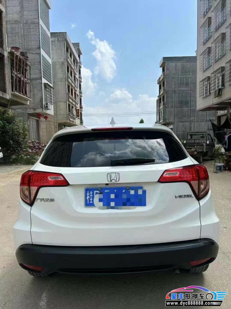 18年本田缤智轿车抵押车出售