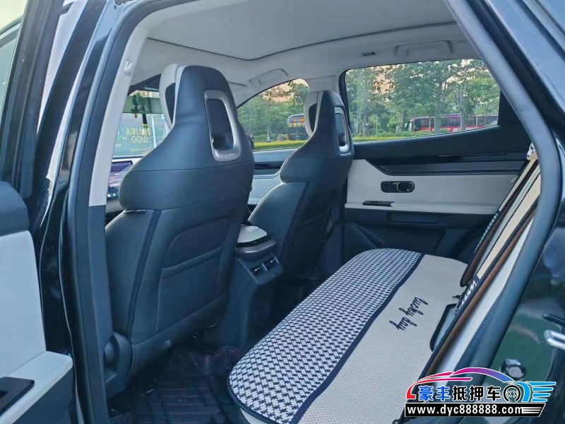 22年捷途大圣轿车抵押车出售