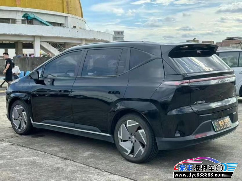 23年合创z03轿车抵押车出售