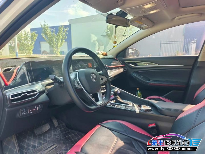 20年长安逸动轿车抵押车出售