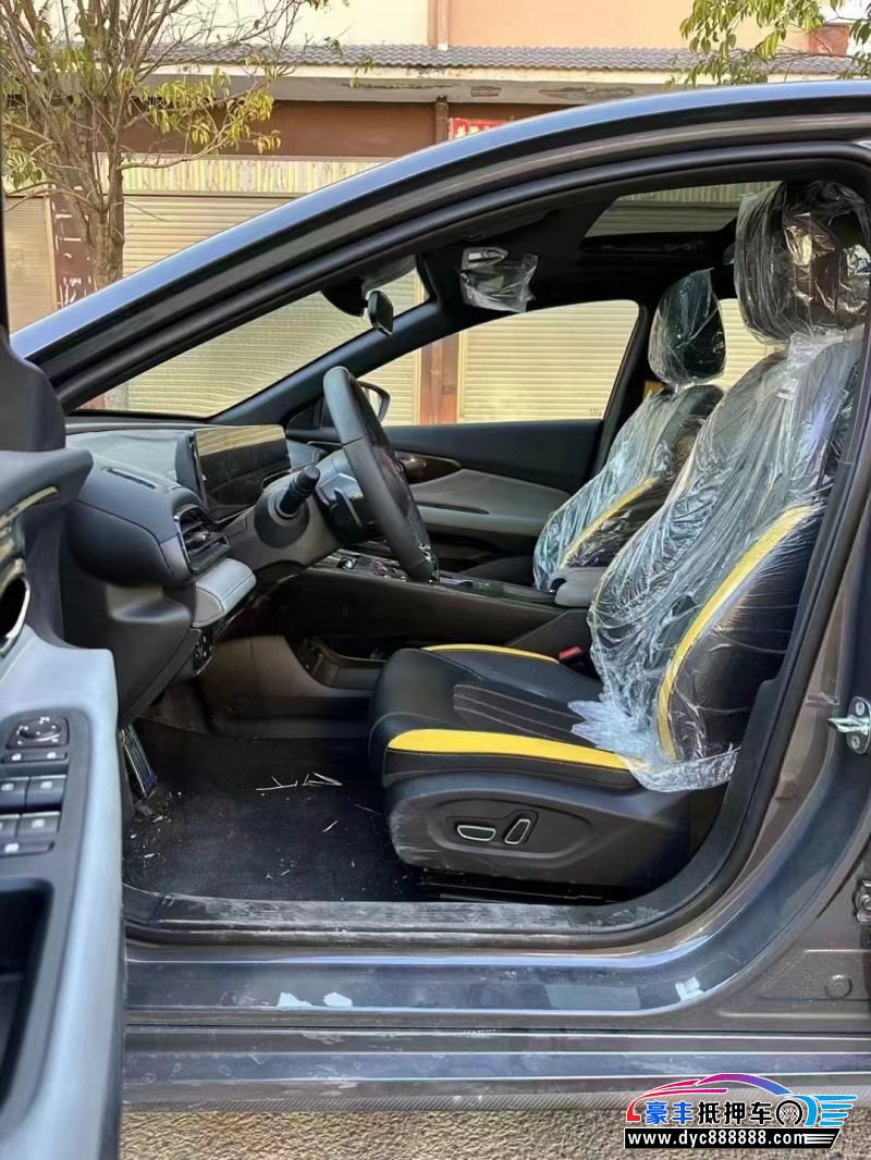 24年传祺影豹轿车抵押车出售