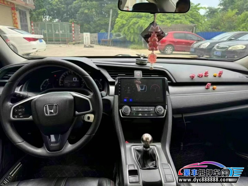 17年本田思域轿车抵押车出售