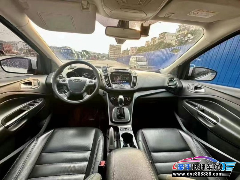 16年福特翼虎轿车抵押车出售