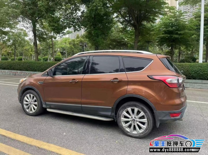 17年福特翼虎轿车抵押车出售