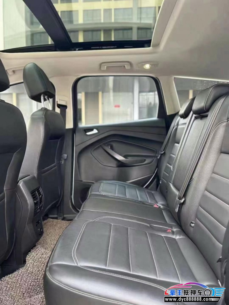 18年福特翼虎轿车抵押车出售