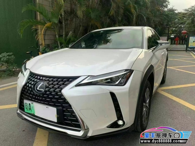 21年雷克萨斯ux300轿车抵押车出售