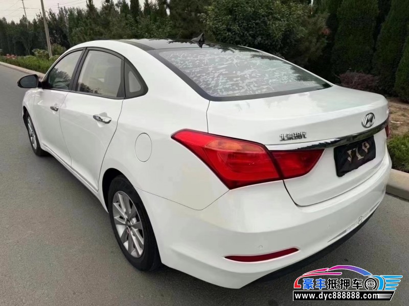 16年现代名图轿车抵押车出售