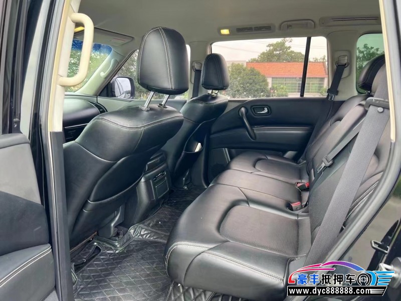 17年日产途乐轿车抵押车出售